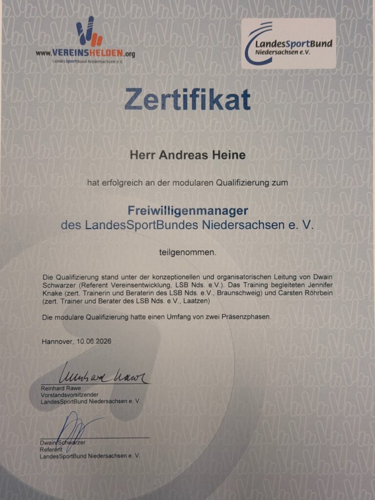 Freiwilligenmanager Andreas HeineZertifikat